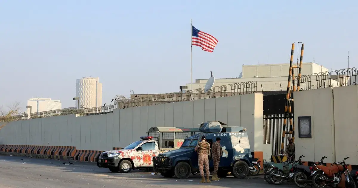 مسؤولان: جنود أميركيون أطلقوا النار على متظاهرين اقتحموا قنصلية كراتشي