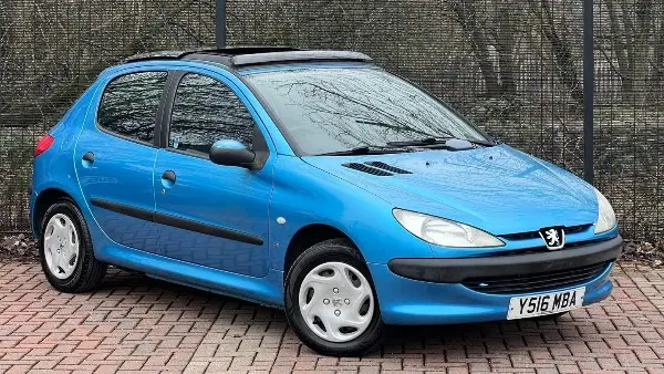 سعر بيجو 206 موديل 2001 المستعملة