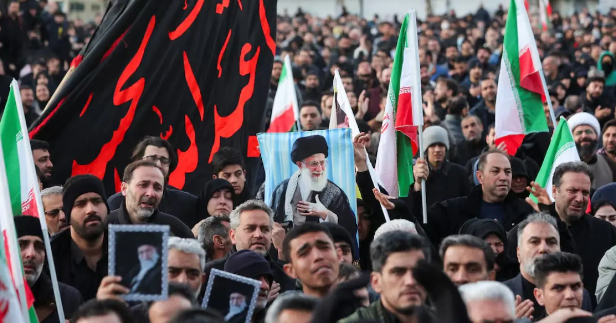 إيران بعد خامنئي.. اختبار الخلافة وتوازنات القوة في لحظة مفصلية