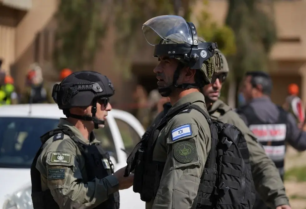 الشرطة الإسرائيلية: اعتقال فلسطينيين بتهمة التحريض ودعم العدو إثر الهجوم على إيران (صور+ فيديو)