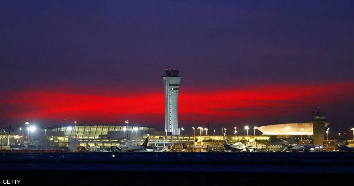 إسرائيل تعيد فتح مجالها الجوي تدريجيا بدءا من ليل الأربعاء