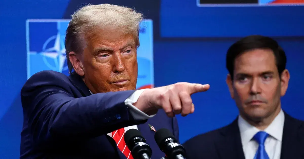 تباين المواقف.. تضارب بين أسباب ترمب وروبيو بشأن حرب إيران