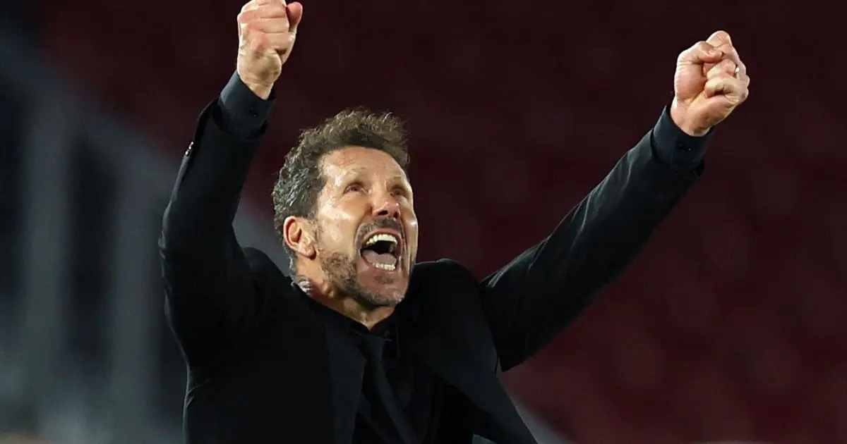 ماذا قال سيميوني لهانزي فليك بعد مواجهة أتلتيكو مدريد وبرشلونة؟