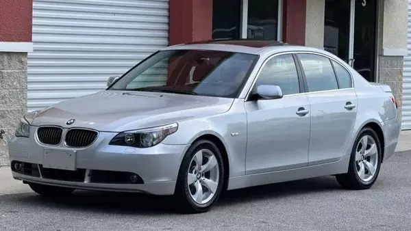 بي إم دبليو 525 أوتوماتيك سعرها 650 ألف جنيه