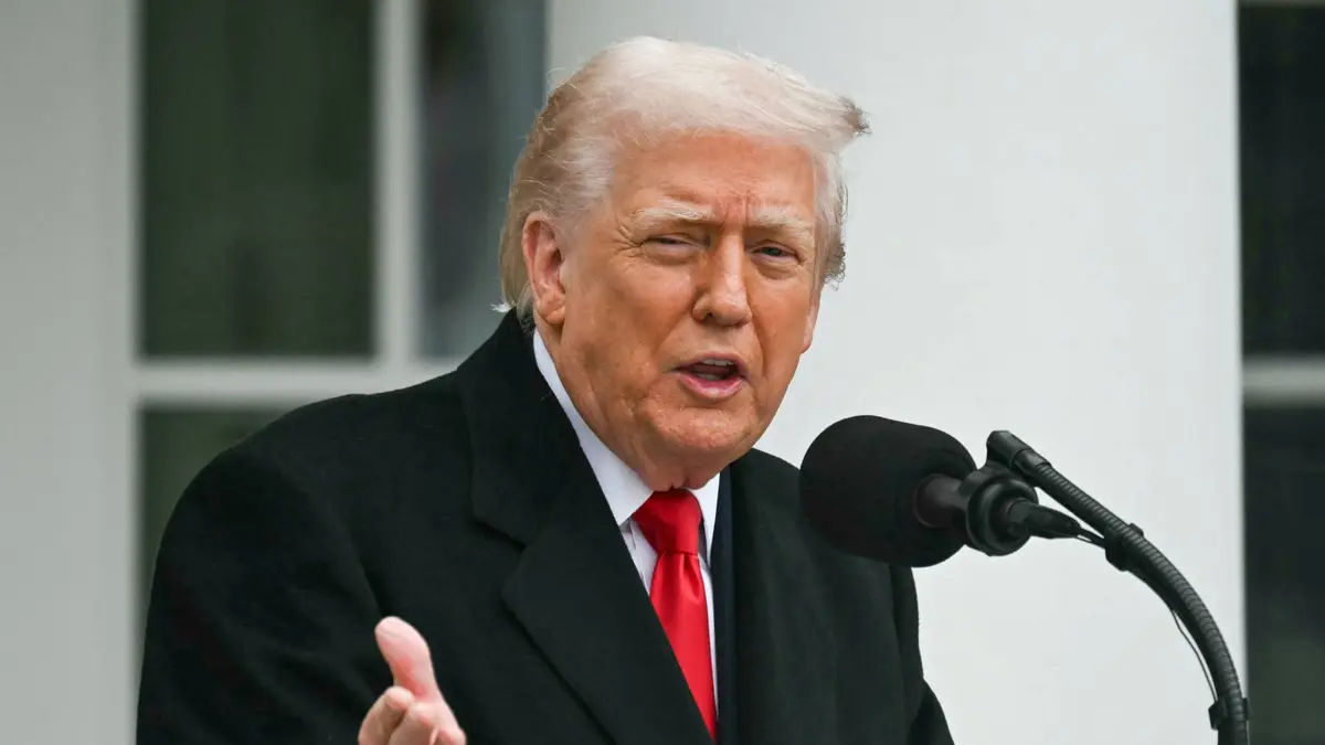 تقارير تكشف انفتاح ترمب على دعم مجموعات مسلحة لإسقاط النظام الإيراني