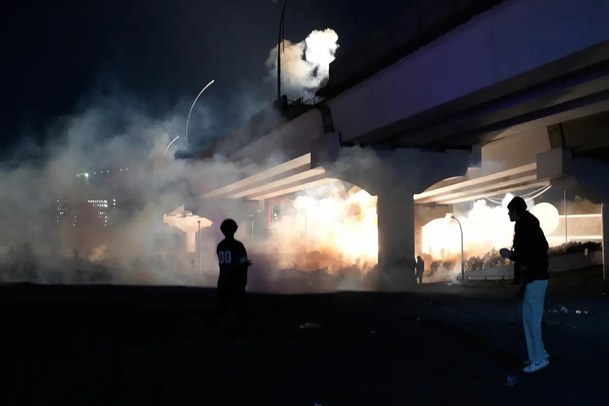 غارات على عدة مواقع في العراق