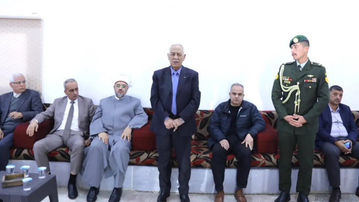 العيسوي ينقل تعازي الملك وولي العهد إلى عشيرة العبيدا