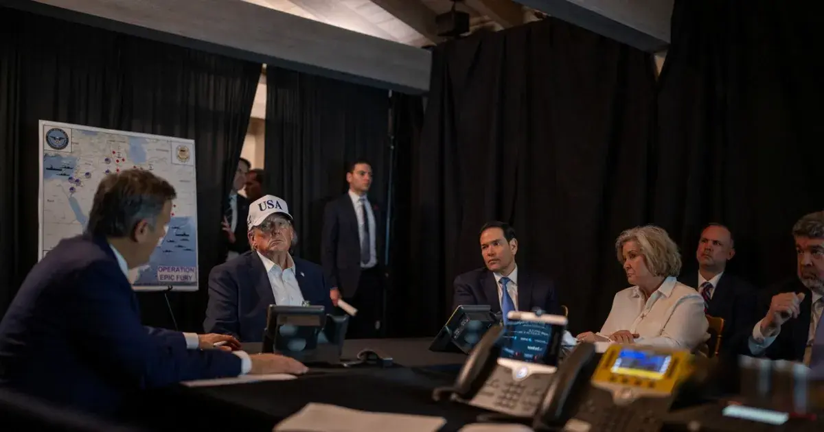 مسؤولون أميركيون: ترمب منفتح على دعم جماعات مسلحة في إيران