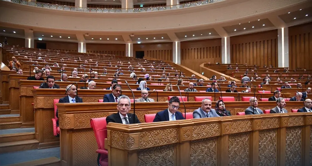 الحكومة المصرية تتأهب لـ«المحليات» ببرامج تثقيفية للشباب