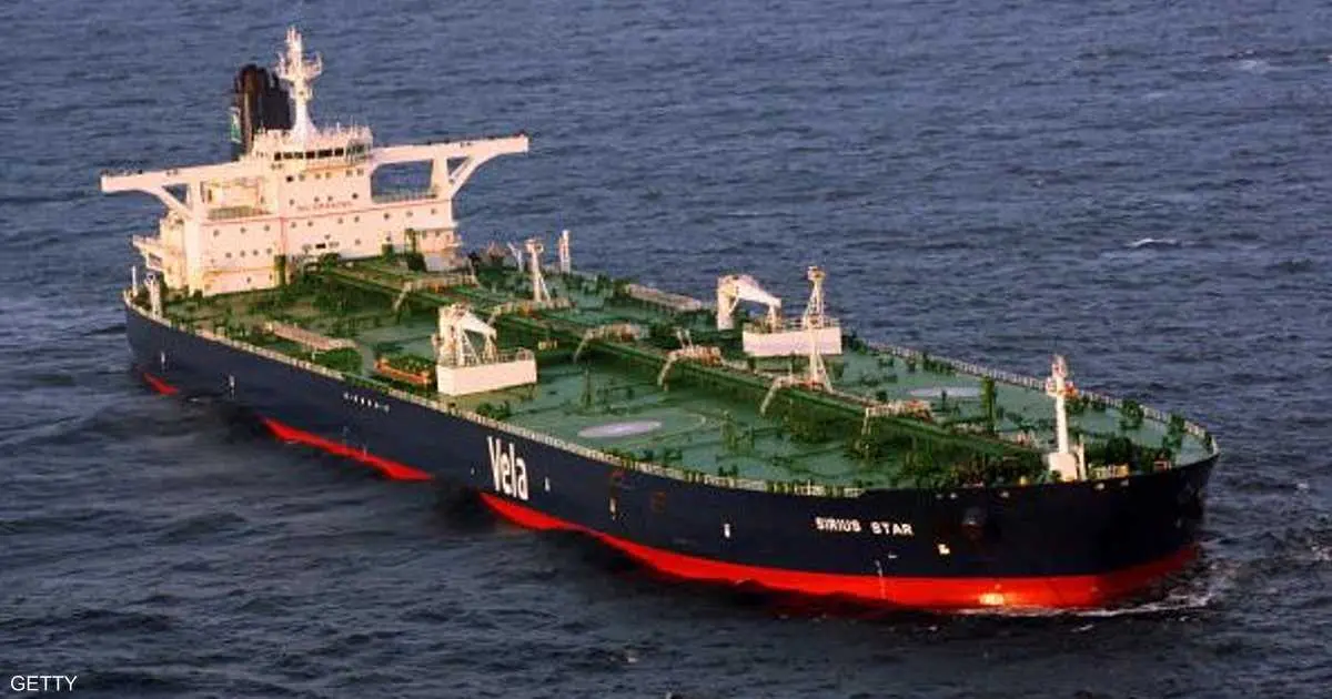 ترامب يأمر بتأمين ناقلات النفط ويطرح مرافقتها في هرمز