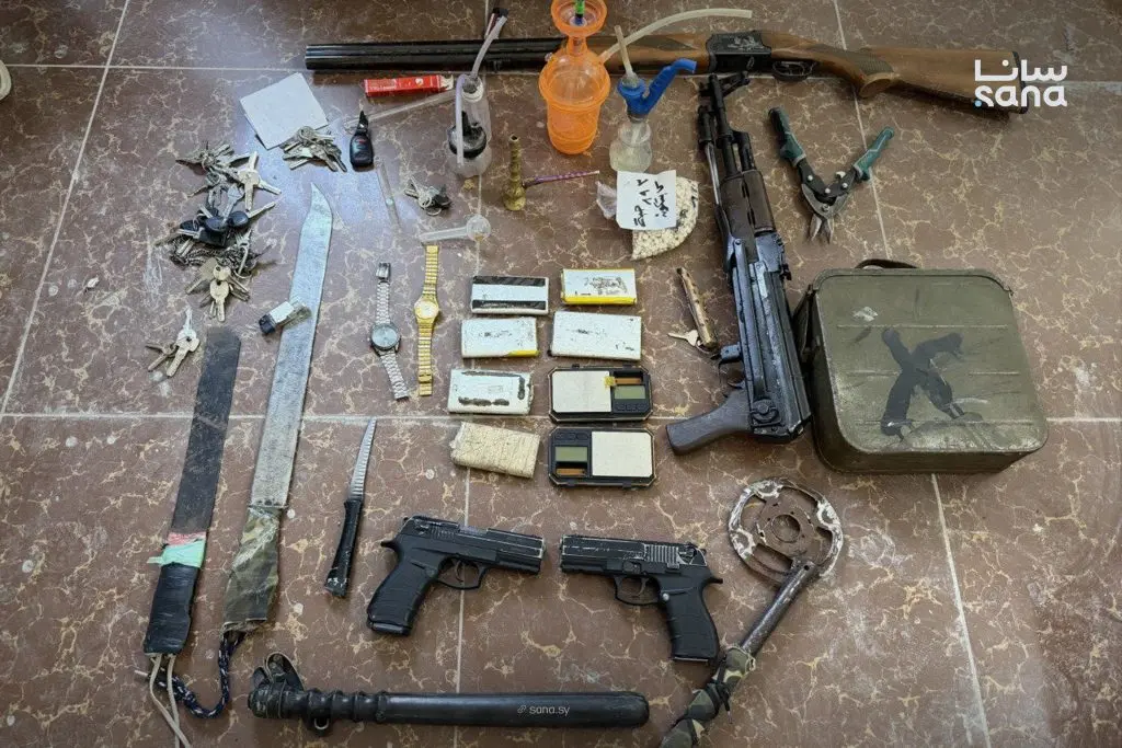 الأمن الداخلي في الرقة يقبض على عصابة سرقة وترويج مخدرات