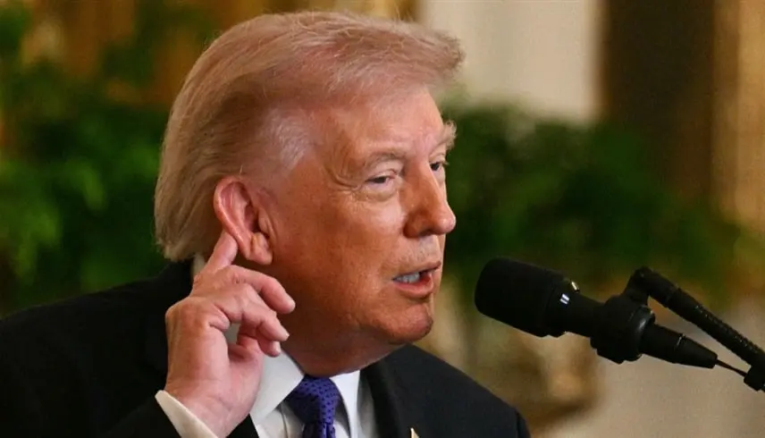 ترامب يدرس دعم "فصائل مسلحة" لإسقاط النظام الإيراني - موقع 24