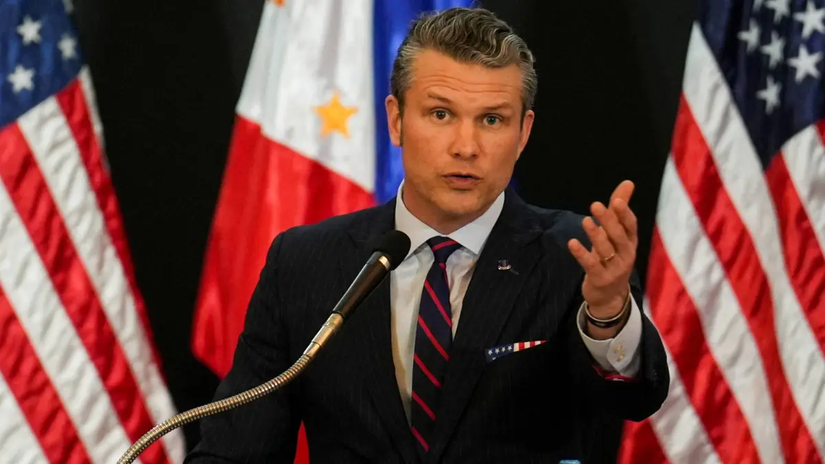 وزير الحرب الأمريكي: أحكمنا السيطرة على أجواء إيران بالكامل وسنضاعف الهجمات