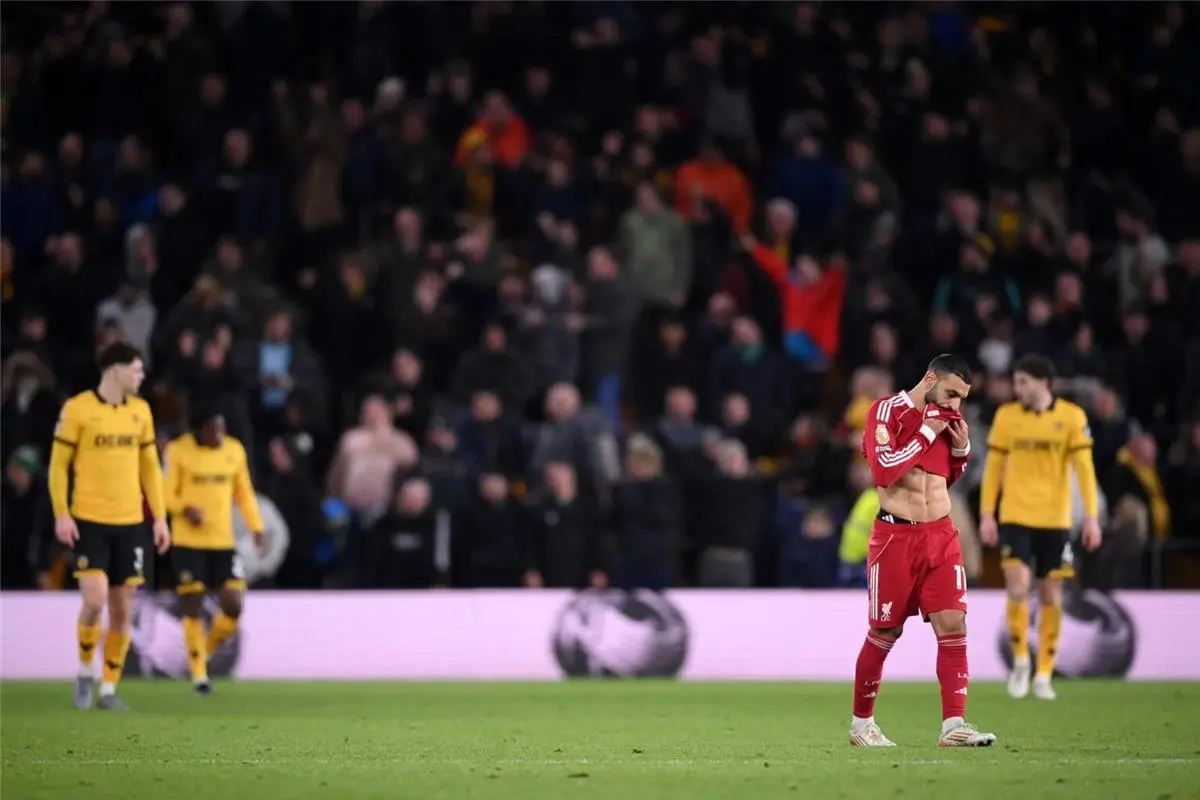 ستيف نيكول منتقدًا محمد صلاح: هدفه كان الشيء الإيجابي الوحيد ضد ولفرهامبتون