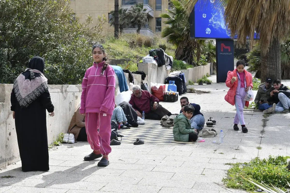 لبنان: 83 ألف نازح و72 قتيلاً جراء الاعتداءات الإسرائيلية