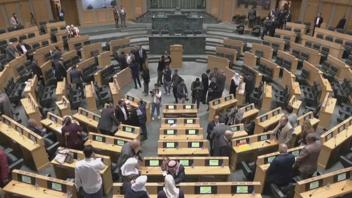 بعد رفض مقترح "الرد".. غضب تحت القبة والقاضي يعد بحوار وطني لتجويد قانون الضمان