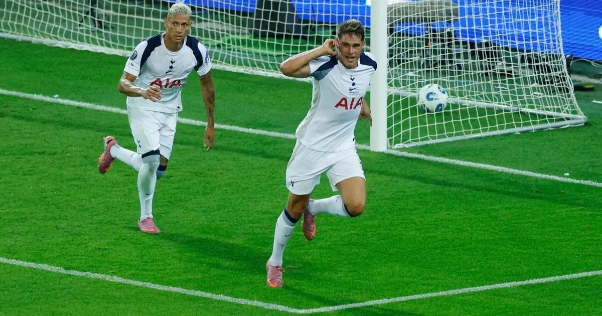 برشلونة أم ريال مدريد؟.. مدافع توتنهام يحسم وجهته المقبلة