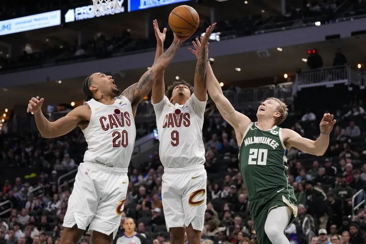 «إن بي إيه»: كافالييرز يُسقِط بيستونز رغم غياب ميتشل... وسبيرز يسحق سيكسرز