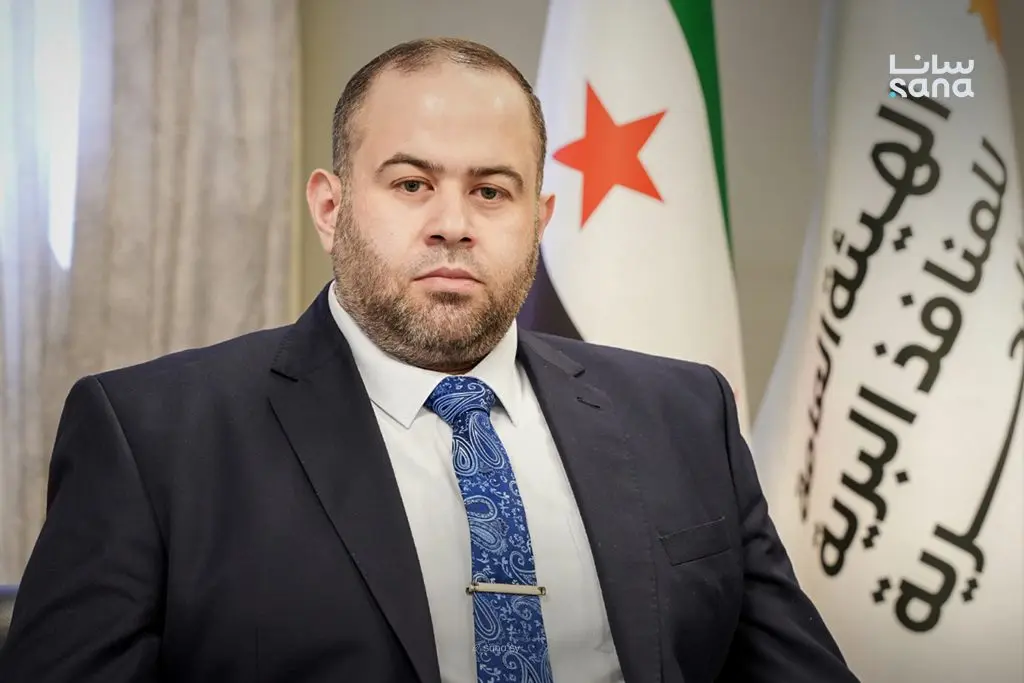 علوش لـ سانا: حركة عبور المسافرين في منفذ جديدة يابوس عادت بكلا الاتجاهين بعد توقف مؤقت