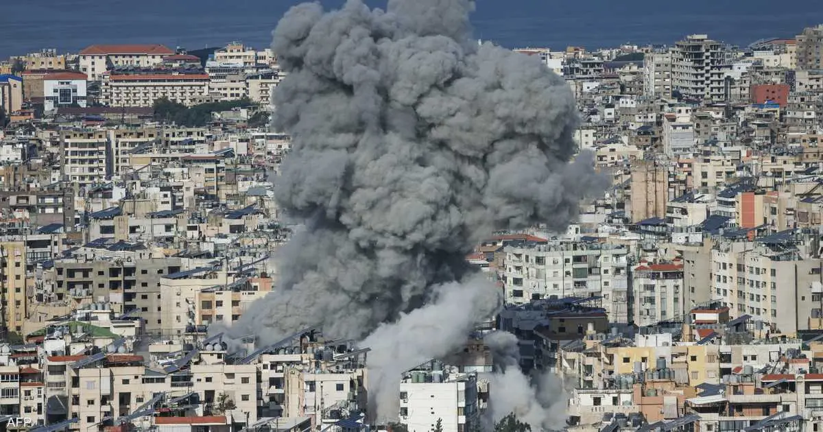 الجيش الإسرائيلي يستهدف مبنى في الضاحية الجنوبية لبيروت