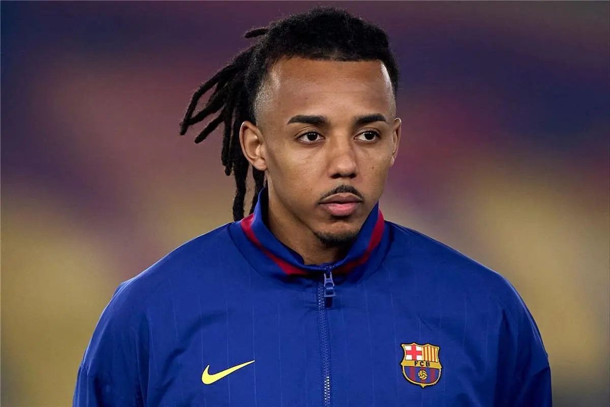 المباريات التي سيغيبها كوندي عن برشلونة بسبب الإصابة