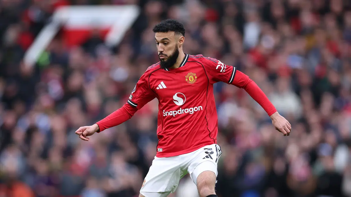 كاريك يخص مزراوي بالإشادة بعد الانتصار الصعب