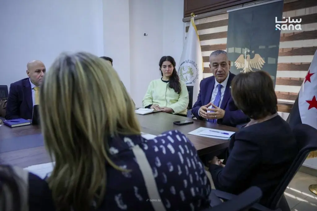 "العدالة الانتقالية" تبحث مع لجنة التحقيق الدولية بشأن سوريا سبل التعاون