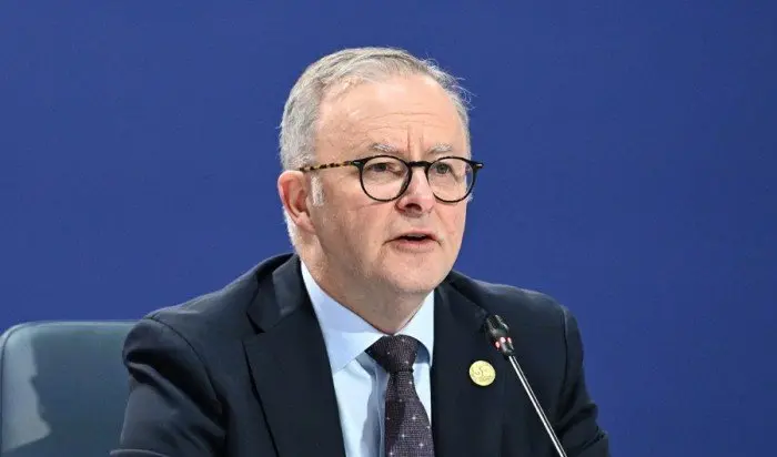 رئيس الوزراء الأسترالي: ندعو إيران إلى وقف الهجمات العشوائية فوراً