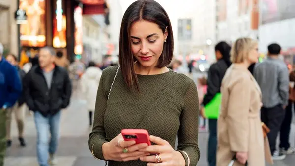 زهرة الخليج - 5 استراتيجيات ذكية.. لمواجهة «إنهاك الأخبار»