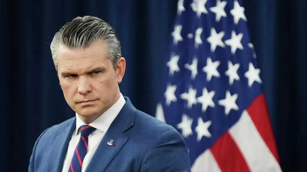 هيغسيث يرفض التعليق على تقارير تسليح المعارضة الكردية لشن عملية برية ضد إيران