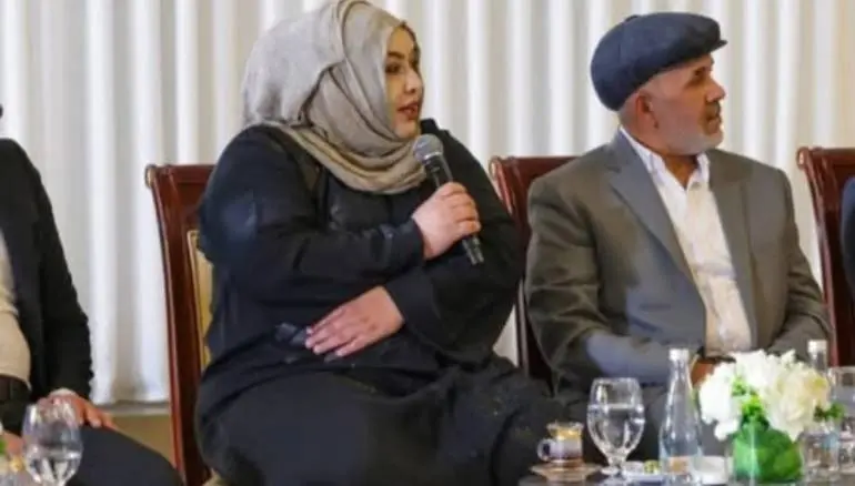 وصال النافع: الوجه النسائي الذي خطف الأنظار في إفطار الشرع