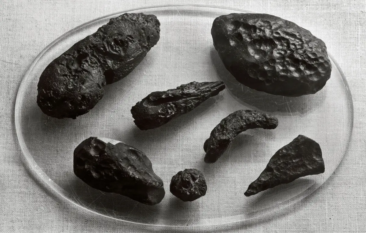 البرازيل.. اكتشاف حقل نادر من الزجاج الطبيعي تشكل بفعل اصطدام نيزكي قبل 6 ملايين سنة