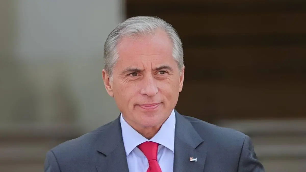 رئيس الوزراء يعقد اجتماعا لبحث الخطط والإجراءات المتعلقة باستدامة المخزون الاستراتيجي وسلاسل التزويد والإمداد وأمن الطاقة في ظل الظروف الإقليمية الراهنة