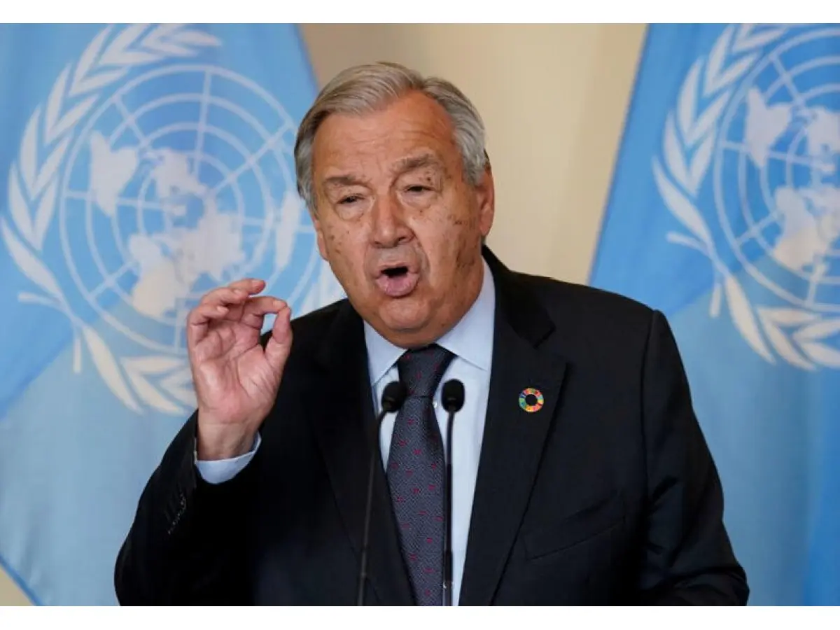 غوتيريش يعرب عن قلق بالغ حيال دعوة "إسرائيل" لسكان جنوب لبنان للنزوح
