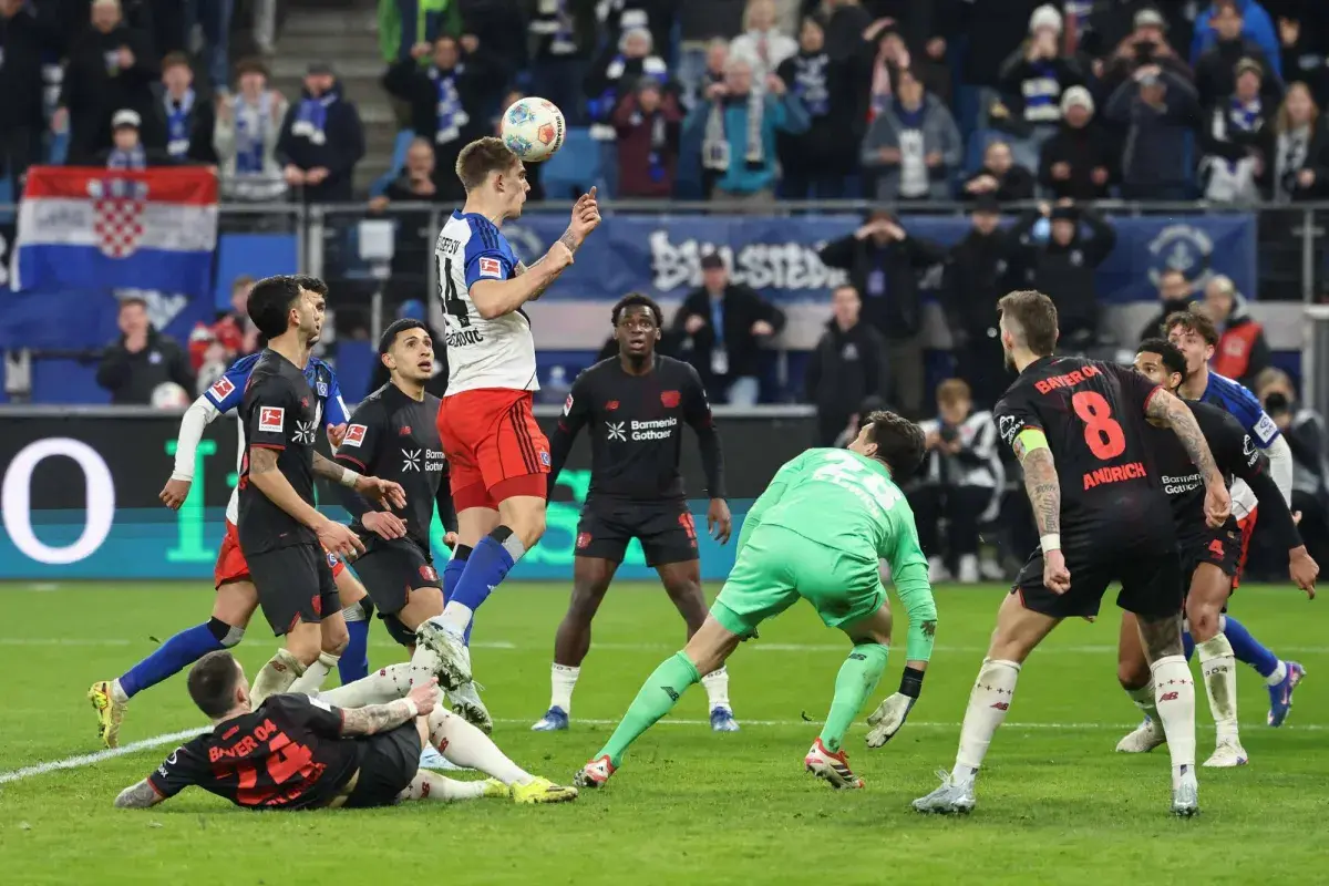 الدوري الألماني: ليفركوزن يفوز على هامبورع بهدف كوفاني