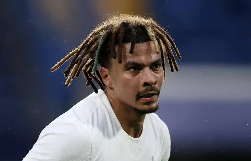 ديلي آلي يتحدى شائعات اعتزاله ويعود لتدريبات توتنهام