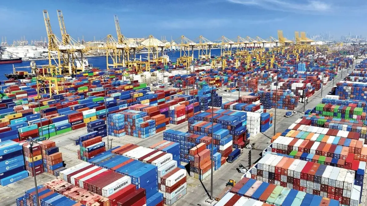 موانئ دبي: عمليات ميناء جبل علي مستمرة كالمعتاد رغم التوترات الإقليمية