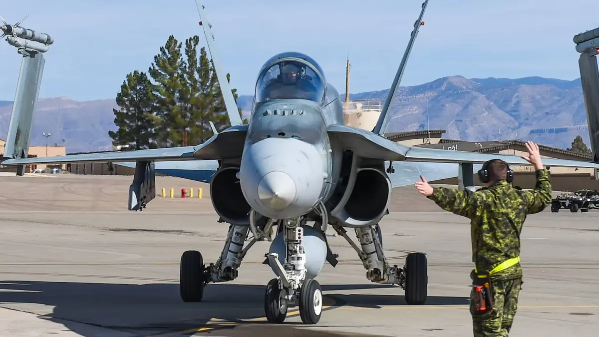 رئيس وزراء كندا يقول إنه لا يستطيع استبعاد مشاركة عسكرية لبلاده في حرب إيران.. فيديو