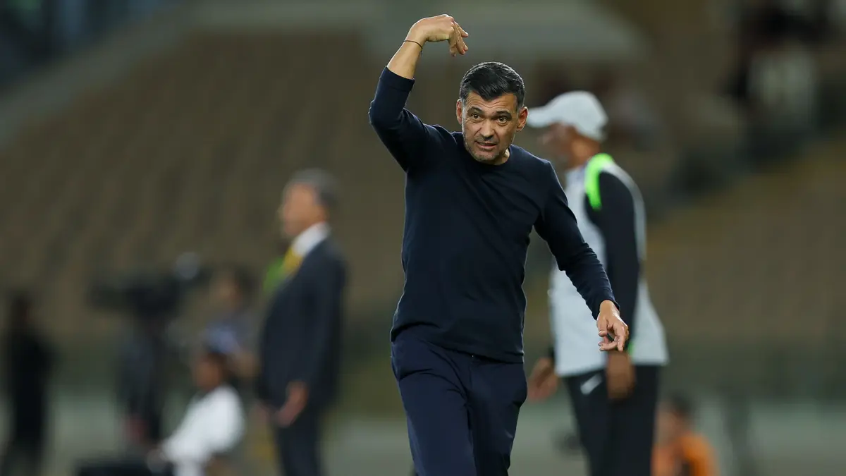 كونسيساو يمتدح الأهلي قبل ديربي جدة.. ويؤكد: جماهيرنا هزمت الهلال