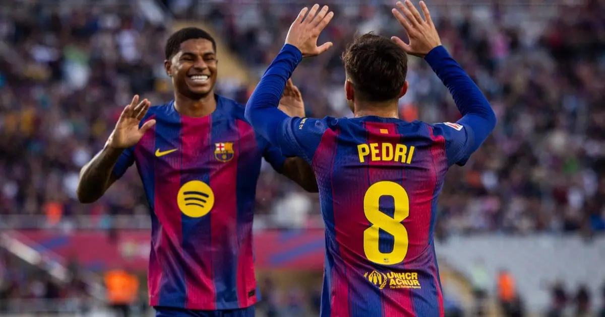 مانشستر يونايتد يدفع ماركوس راشفورد لتمديد إقامته في برشلونة