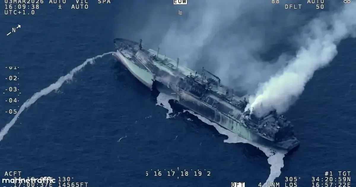 هجوم غامض يغرق سفينة في المتوسط.. جدل روسي أوكراني وتعليق مصري