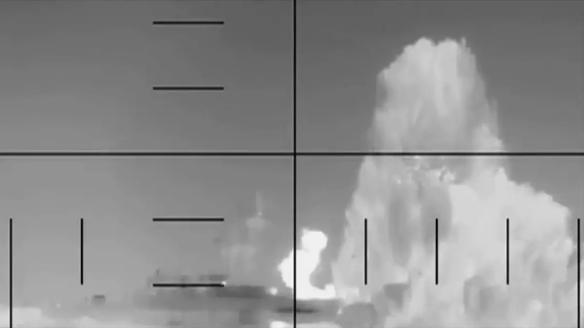 سريلانكا: مقتل نحو 80 بحارا إيرانيا بضربة أمريكية على فرقاطة