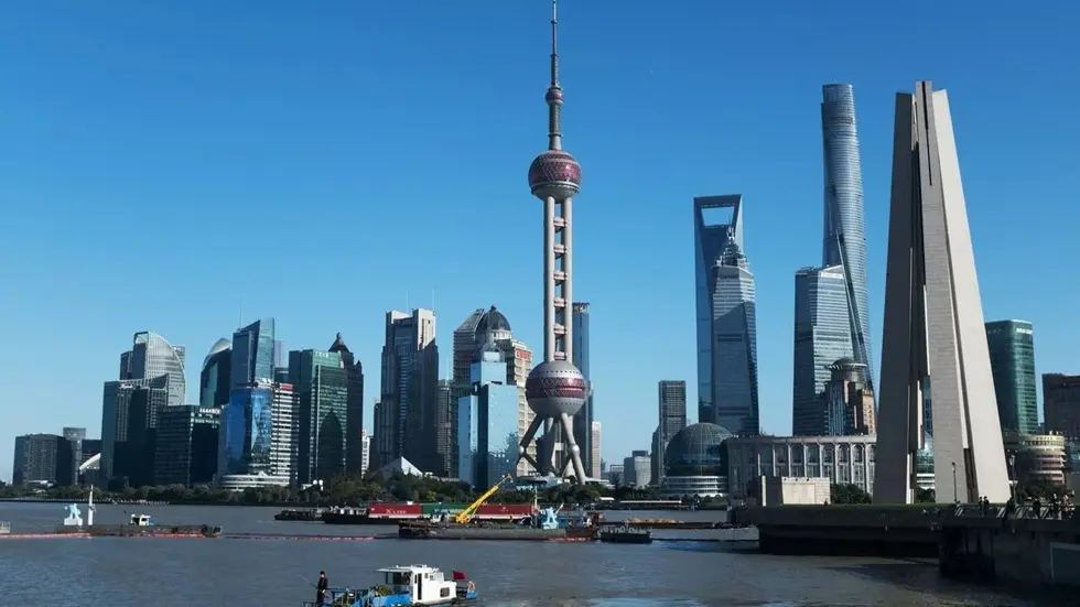 أسير صيني في الطريق من جدة إلى بكين!