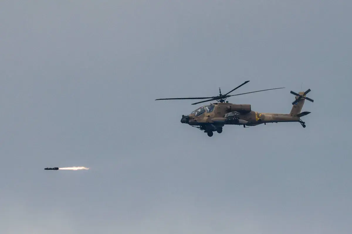 ثلاثة قتلى جراء غارتين إسرائيليتين استهدفتا سيارتين قرب بيروت