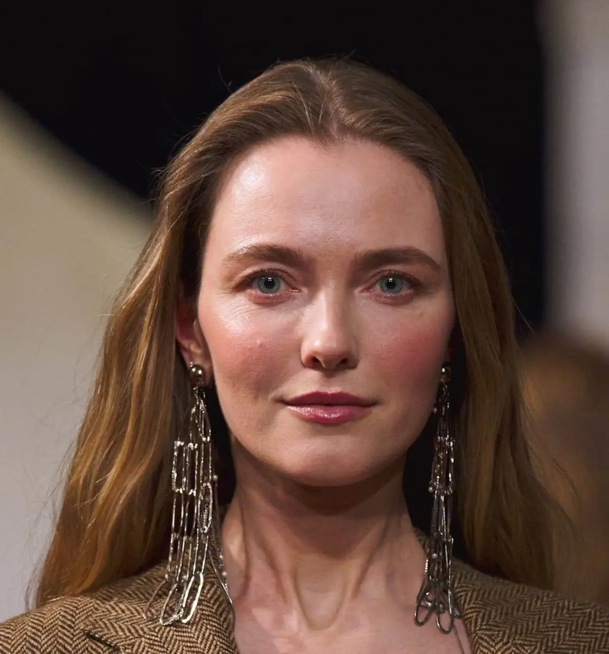 أجمل ألوان صبغات الشعر لإطلالة متجددة وجذابة في عيد الفطر تبرز جمال ملامحك