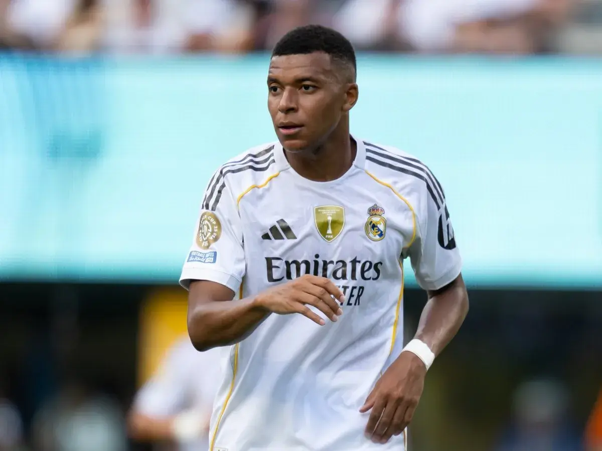 استبعاد إجراء جراحة لمبابي... وفرصة لحاقه بالمونديال قائمة