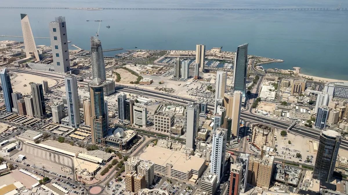 تسرّب المياه إلى ناقلة نفط راسية قبالة سواحل الكويت إثر "انفجار كبير"