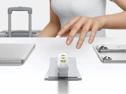 بيسوس تطلق شاحناً مدمجاً جديداً بقوة 70 واط وثلاثة منافذ - التقنية بلا حدود