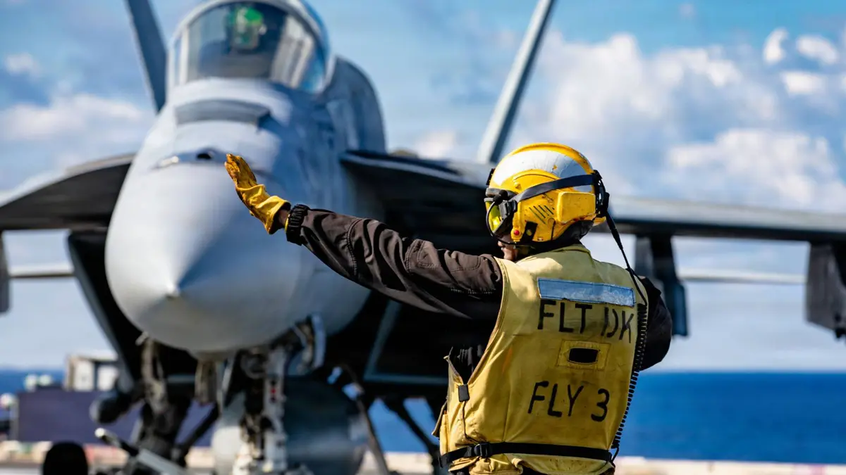 الولايات المتحدة تعلن تدمير الدفاعات الإيرانية: لا نقص في الذخيرة وترمب سيحدد مستقبل قيادة إيران