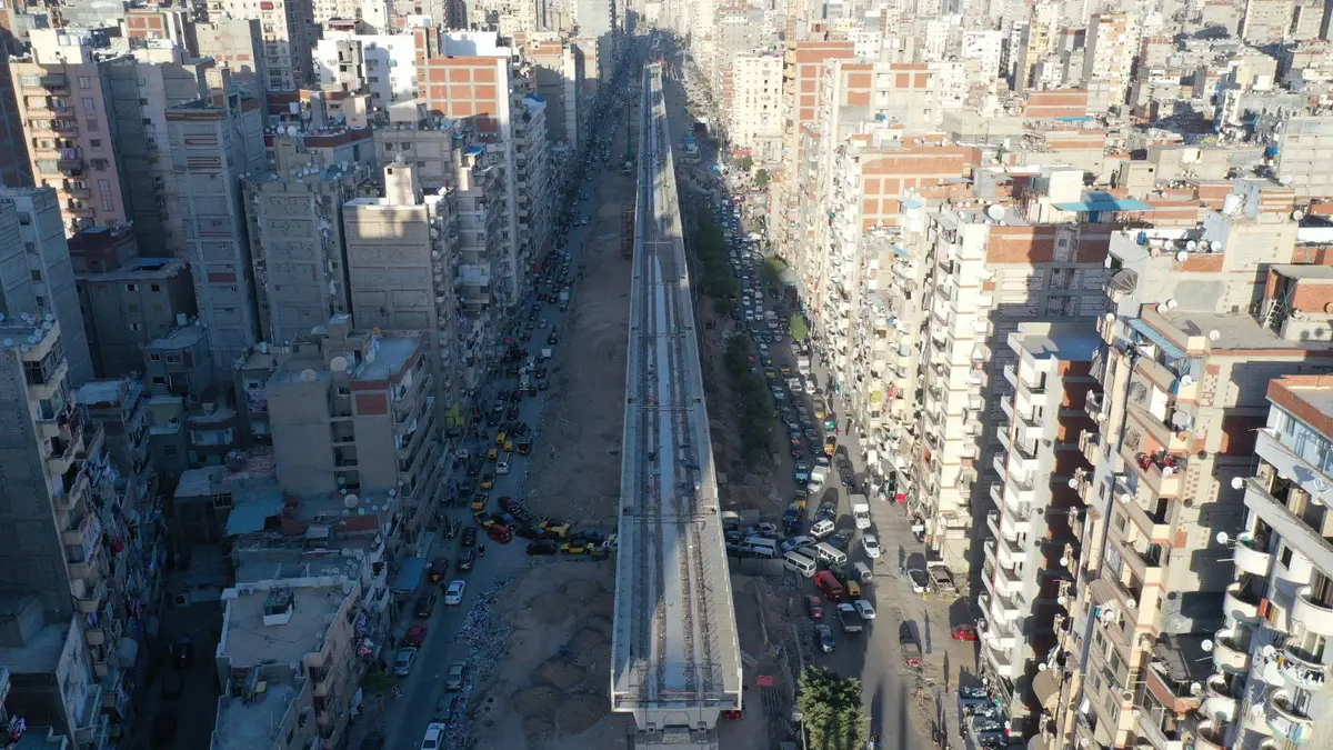 وزير النقل يتابع تنفيذ المرحلة الأولى من مترو الإسكندرية بطول 21.7 كم